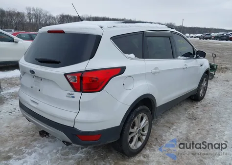 2019 Ford Escape Sel z USA, uszkodzony, nr VIN 1FMCU9HD5KUB75784
